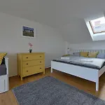 Апартаменты Apartmany Dolni Dunajovice Дольни-Дунаёвице