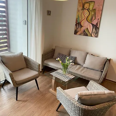 Апартаменты Apartmany Dolni Dunajovice Дольни-Дунаёвице